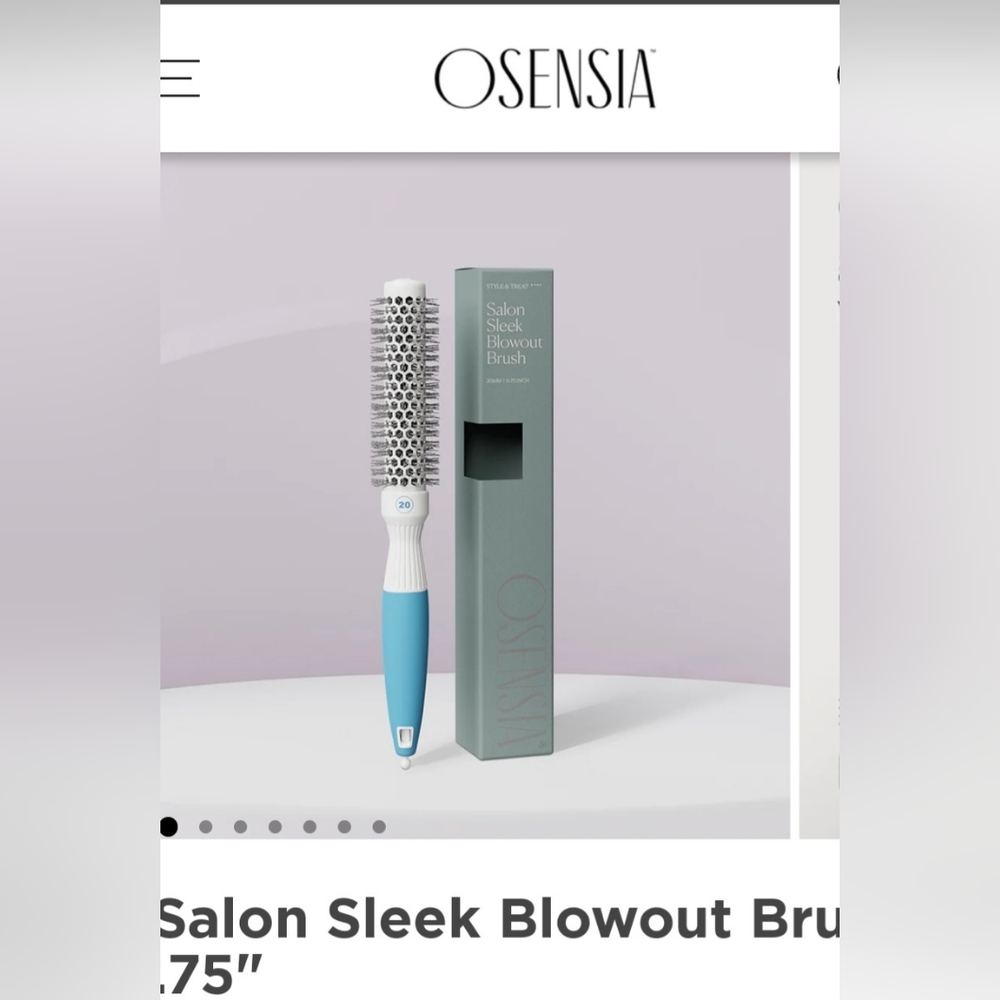 NWOT Osensia Salon Sleek Blowout Brush .75 inch